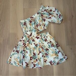 Moon River Off Shoulder Floral Balloon Sleeve Cut Out Side Dress Medium